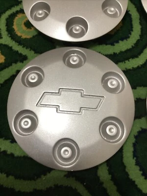 Центральный колпак Chevrolet Colorado 2004-2009 номер детали 9593979 перекрашенный 1 шт. - Изображение 1 из 4