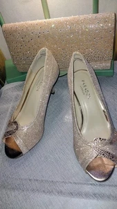 PARADOX BRAND NEW LOW ROSE GOLD CRYSTAL ENCRUST WIDE FIT SHOES & MATCHING BAG 4 - Picture 1 of 13