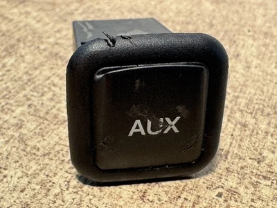 Audi A3 2011 8P puerto auxiliar enchufe envío gratuito *31 Foto 1 de 3