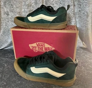 Herren Sneaker Vans Knu Skool Grün Neu Skater Gr. 42,5 - Bild 1 von 2