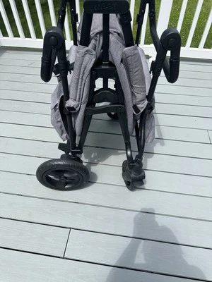 Jeep Wrangler Stroller Wagon - Image 1 of 4