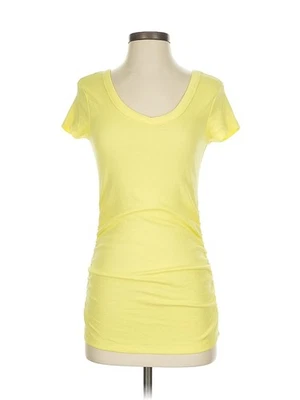 Camiseta amarilla manga corta Tee Shop para mujer XS Foto 1 de 4