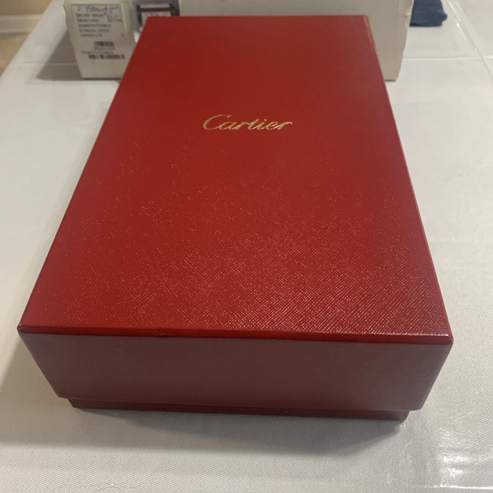 Cartier Mini Tank Divan W6301455 Women s Watch Pink Shell Dial Quartz Watch Box - Image 1 of 4