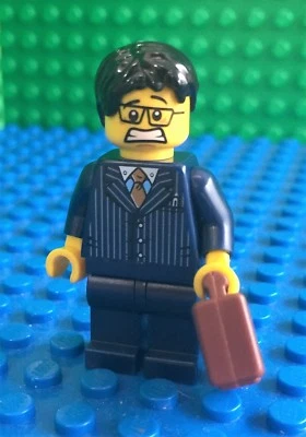 Lego Alien Conquest SCARED BUSINESSMAN Briefcase Minifigures Case Suit 7051 NEW  - Image 1 of 2