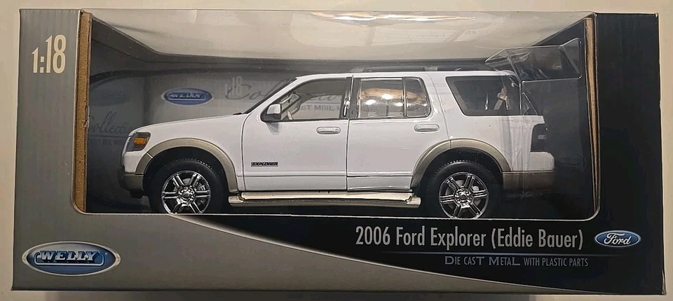 NEW! NIB 1/18 Welly 2006 Ford Explorer Eddie Bauer Die Cast RARE WHITE version - Image 1 of 2