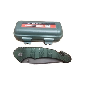 Nice Tactical Package Brand New Led Flashlight In Box Plus Pocket Knife - Picture 1 of 7