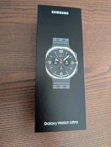 SAMSUNG Galaxy Watch Ultra (2025) LTE, Titanium Silver, 47 mm - Brand New - Picture 1 of 4