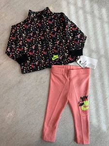 NEW! | SIZE 12M| NIKE 2-PIECE TODDLER TRACK SUIT |  BLACK/ PINK GLAZE POLKA DOTS - Picture 1 of 11
