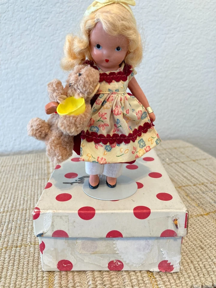 #128 Goldylocks and Her Baby Bear JT Doll ~ Nancy Ann Storybook Dolls Vintage - Image 1 of 4