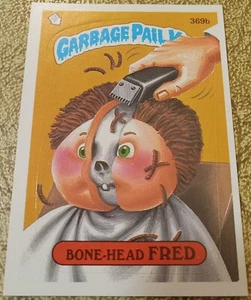 1987 Garbage Pail Kids Original Series 9 (GPK-OS9) #369b Bone-Head Fred - Bild 1 von 2