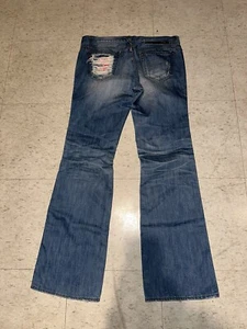 Discovered Jeans Women 30 Blue Light Wash Boot Cut Ripped Pink Patch Pocket Zip - Picture 1 of 12