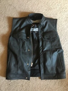 Men's 'Quick Draw' Black Leather Motorcycle Vest - NEW - XLarge - Picture 1 of 1