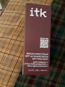2 ITK Broad Spectrum SPF 30 Sunscreen Setting Mist 3.3 Fl Oz Each Vitamin Blue L - Picture 1 of 4