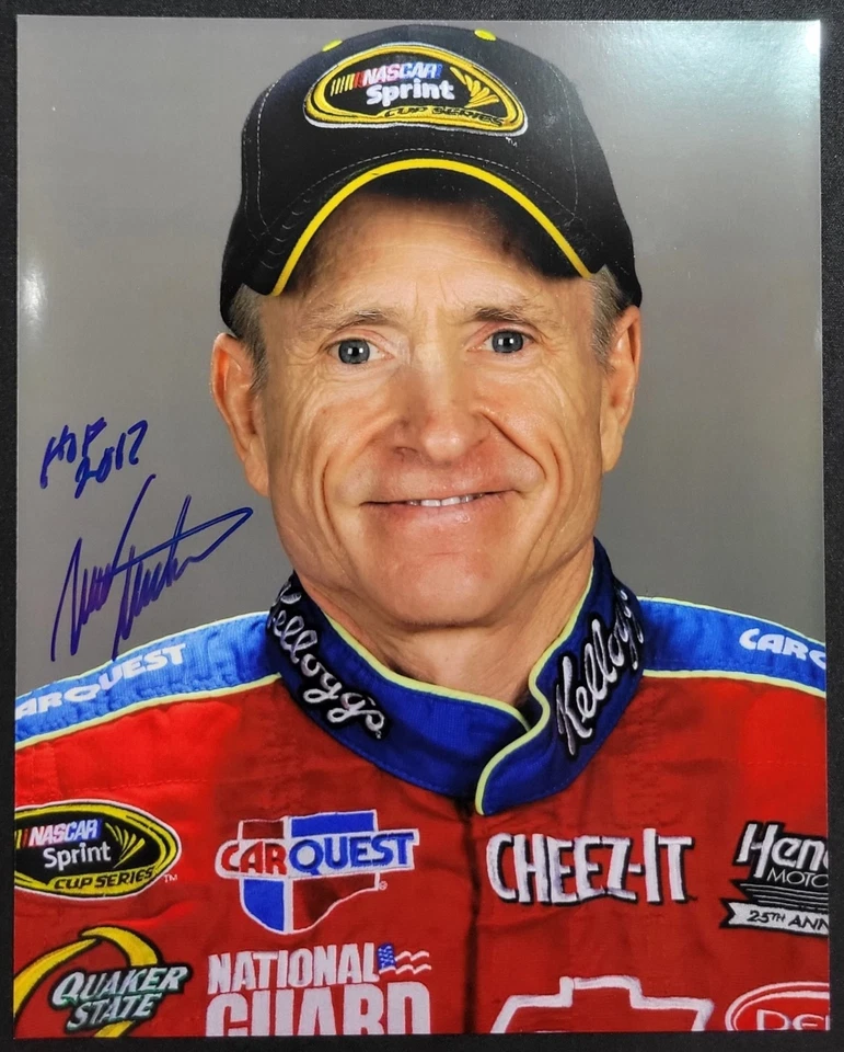 FOTO 8X10 AUTOGRAFIADA FIRMADA POR MARK MARTIN IP CON INSCRIPCIÓN SALÓN DE LA FAMA 2017  Foto 1 de 1