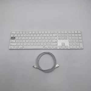 Apple Magic Keyboard with Numeric Keypad Wireless Rechargeable A1843 - Picture 1 of 6