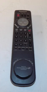 Panasonic Shuttle Program Director Remote Control Model VSQS1588 VCR/TV/Cable - Imagen 1 de 2