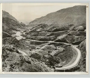 KHYBER PASS Mountain Afghanistan Port Jamrud to Dacca, Vintage 1940 Press Photo - Picture 1 of 2