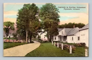 Cartolina Plymouth Vermont COLORATA A MANO Approccio alla fattoria di Coolidge - Foto 1 di 2