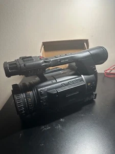 PANASONIC HD CAMCORDER  AG-HPX250P  BLACK TWO BATTERY WITH  CHARGER - Picture 1 of 9