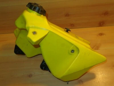 2002-2006 Suzuki RM85 RM 85 Gas Fuel Tank 44110-03B00-YU1 - Image 1 of 4