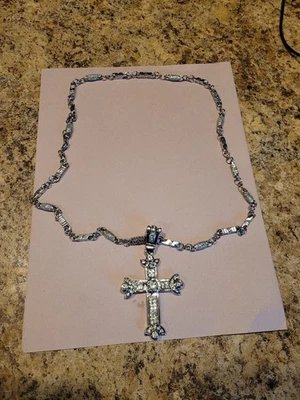  Collar Colgante Cruz Crucifijo Jesús Acero Inoxidable 30 Pulgadas Estilo Versace  Foto 1 de 4