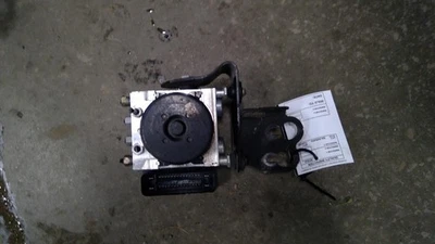 Conjunto de bomba y motor ABS usado se adapta a: Dodge Caliber Assembly 2010 sujetador de tambor trasero Foto 1 de 4