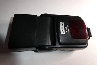 Metz Mecablitz 36 AF-4C Digital Electronic Flash for Canon & Other Film/Digital - Image 1 of 4