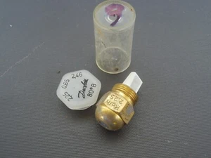 Boquilla quemador de aceite Danfoss - 0,65 galones/hora, 80 grados - 9 - Imagen 1 de 1
