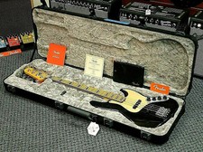 2021 Fender American Ultra Jazz Bass w/ Case! Texas Tea Finish! MINT! NO RESERVE