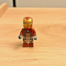 LEGO Marvel 76083: Iron Man Mark 47 Armor - Minifigure (sh0405)