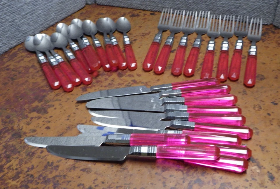 30 Stück Edelstahl Besteck Gabeln Messer Löffel Set Rosa Acryl Kunststoff Griffe C2 - Bild 1 von 4