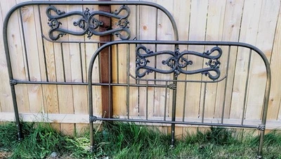 Antique Victorian Bed Full/Double - Image 1 of 2