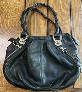 Bolso Cartera de Hombro Grande de Cuero Guijarro Negro B. MAKOWSKY ButterySoft - Defectos - Imagen 1 de 14