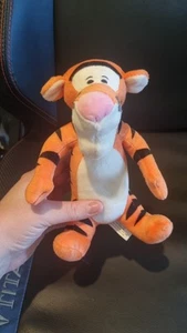 Disney Tigger Winnie The Pooh Soft Plush Toy - Picture 1 of 8