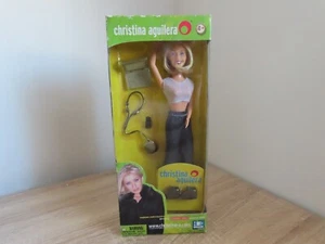 Muñeca de moda Yaboom Christina Aguilera 2000 sellada figura musical Y2K recuerdos - Imagen 1 de 8