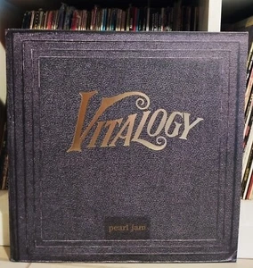 Pearl Jam - Vitalogy LP, 1994 First European Pressing, Gatefold Sleeve - Picture 1 of 18