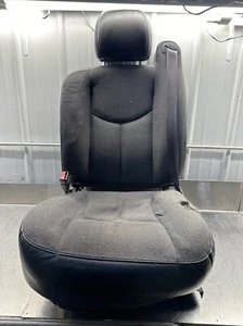 2003-2007 CHEVY SILVERADO CLASSIC STYLE SEAT ASSEMBLY FRONT LEFT DRIVER OEM - Picture 1 of 8