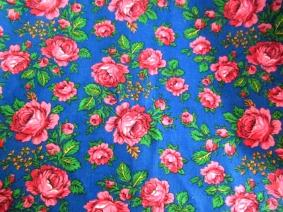 BTYD VTG ROYAL BLUE W LG PINK CABBAGE ROSES HEAVY COTTON BLEND FABRIC 43"W DECOR - Image 1 of 2