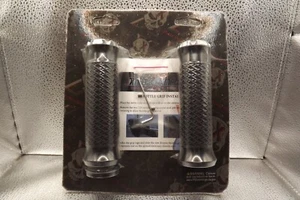 EXTREME Machine 0063-2079-BM TBW GRIPS 08-2022 Contrast HARLEY THROTTLE BY WIRE - Picture 1 of 3