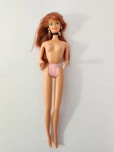 Barbie Midge 1994 vintage taglio e stile capelli rossi bambola nuda con collana orecchini Mattel - Foto 1 di 9