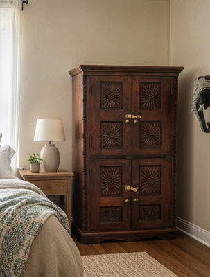 Armario antiguo armario armario de almacenamiento en marrón oscuro acabado madera antigua 66 Foto 1 de 4