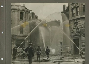 Kingsway Firefighters September 1940 WW2 London Blitz Press Photo - Picture 1 of 1
