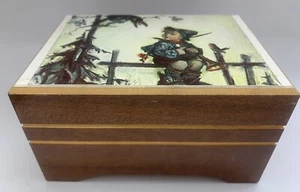 Vintage Swiss Music Box “Little Green Apples” (g) - Picture 1 of 7