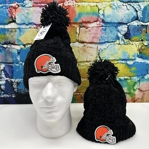 2 Cleveland Browns NFL Fútbol Invierno Sombreros Puños Pom Tejido Gorro Cálido Acogedor NUEVO - Imagen 1 de 24
