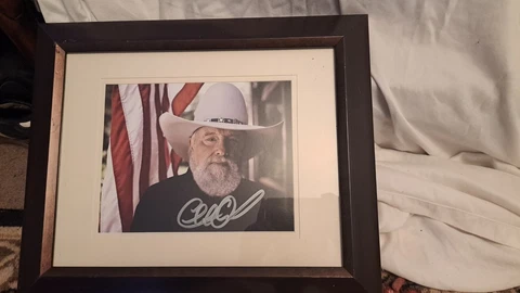 CHARLIE DANIELS HAND SIGNED 8x10 COLOR PHOTO  US FLAG  Framed Cover