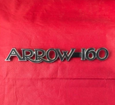  Emblema Plymouth Flecha 160 1976 1977 1978 1979 1980 Foto 1 de 4