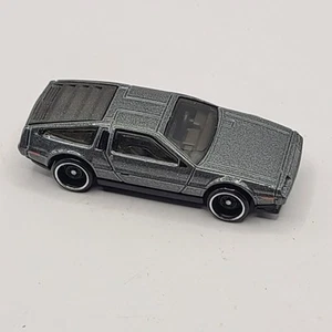 2009 Hot Wheels DMC DeLorean, Silver/Gray Made in Malaysia R0931 - Picture 1 of 6