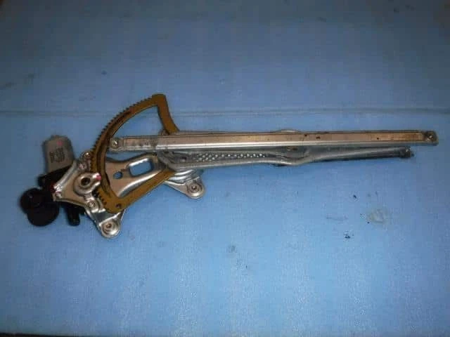 Regulador puerta delantera izquierda Toyota Corolla Fielder 2000 6980212190 [PA36017617] Foto 1 de 1