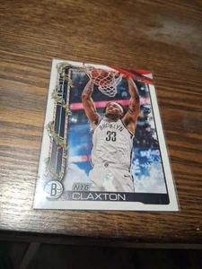 2025-26 Topps Holiday #H9 Nic Claxton - Picture 1 of 2