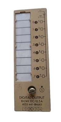 Siemens 6ES5 441-8MA11 modulo uscite digitali 8x24Vdc  P/Simatic S5 90/95/100 - Immagine 1 di 4